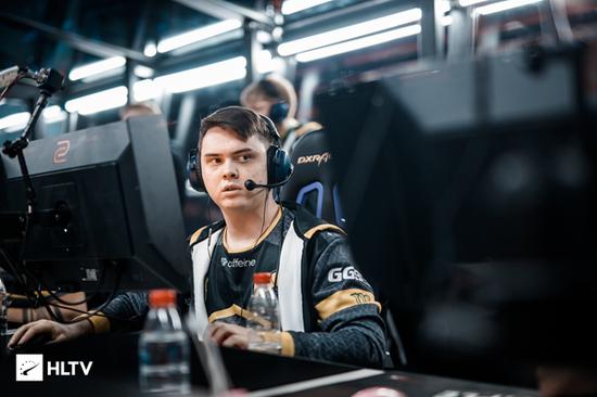 Jackinho 暂时退出 Metizport 专注于心理健康